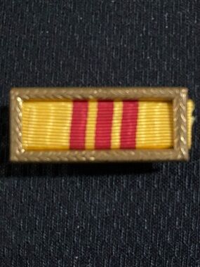 Vintage US Military Vietnam War Presidential  
Bar